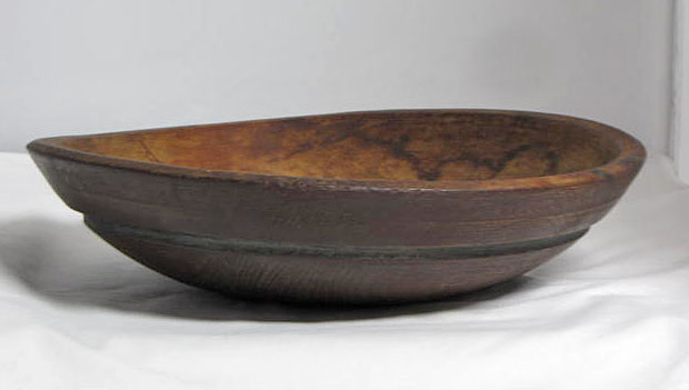 Brown Painted Bowl with Blue Incised Ring