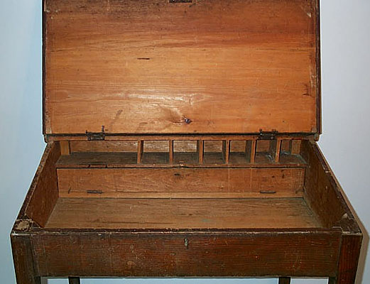 Schoolmasters Desk