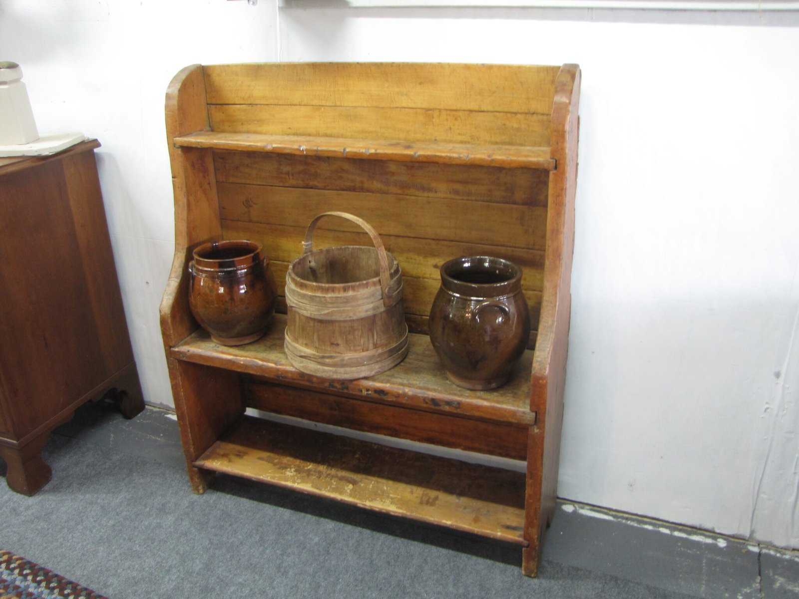 Bucket Bench – Griffiths Antiques